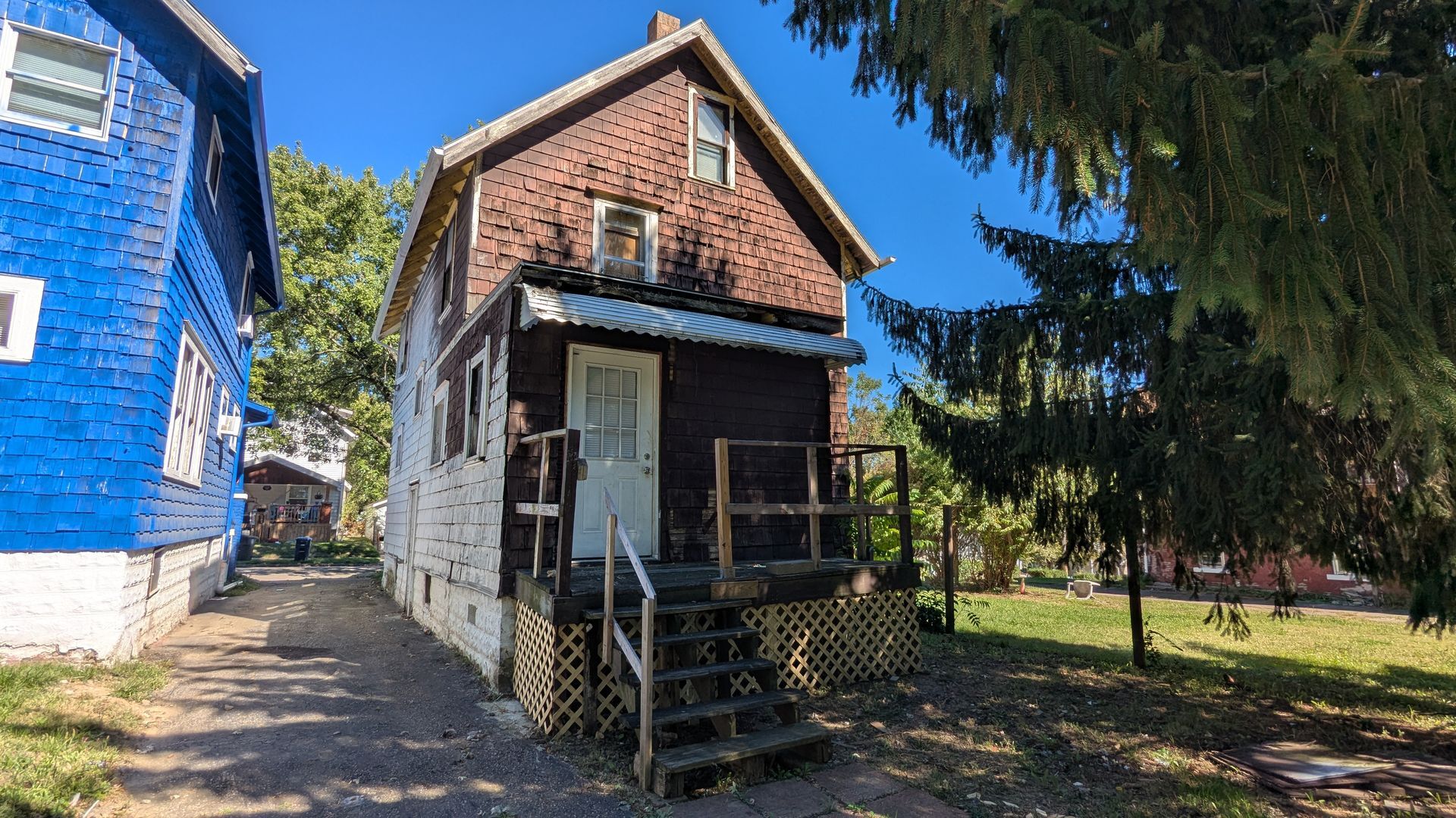 848 Clark St Akron, OH 44306 – photo 4