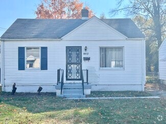 Building Photo - 4415 Sunset Ave