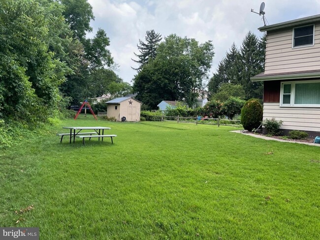 Foto del edificio - 484 Pennsylvania Ave