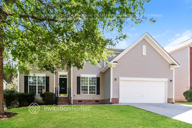Building Photo - 2201 Baggins Ln