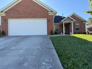 Building Photo - 6313 Sky Crest Ct