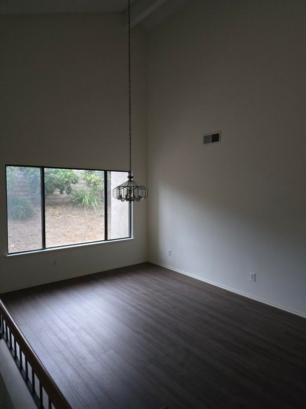 Foto del edificio - 2607 Rochelle Pl