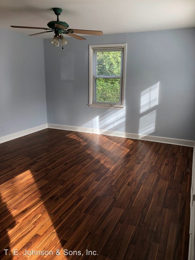 Building Photo - 2 br, 2 bath House - 448 Corona Street