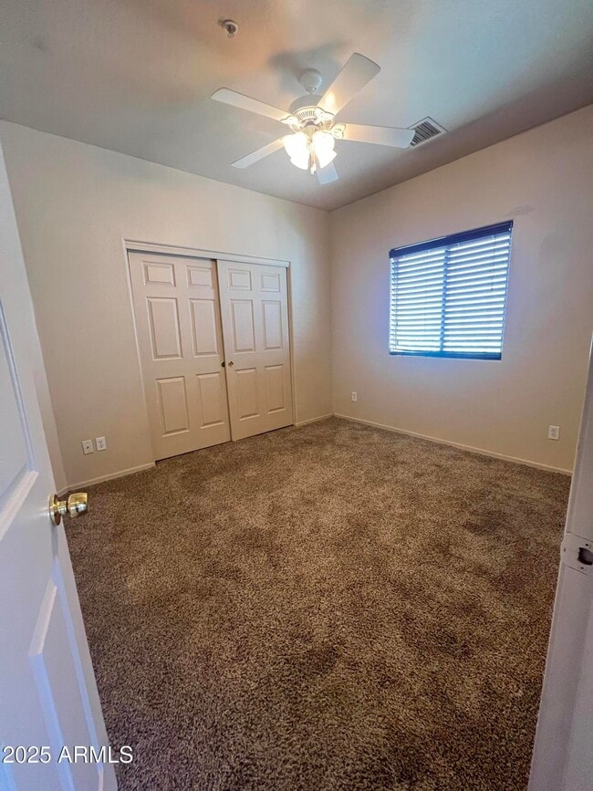 Building Photo - 1770 Bluff Dr