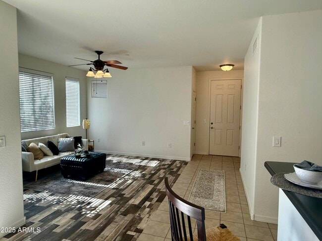 Foto del edificio - 3330 S Gilbert Rd