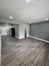 Building Photo - 6425 Brookside Rd