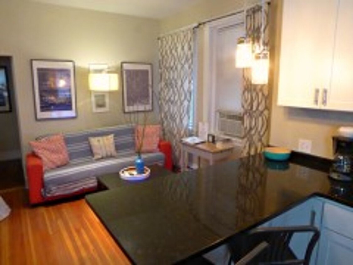 Foto principal - North End - 2 bedroom apartment - 9/1