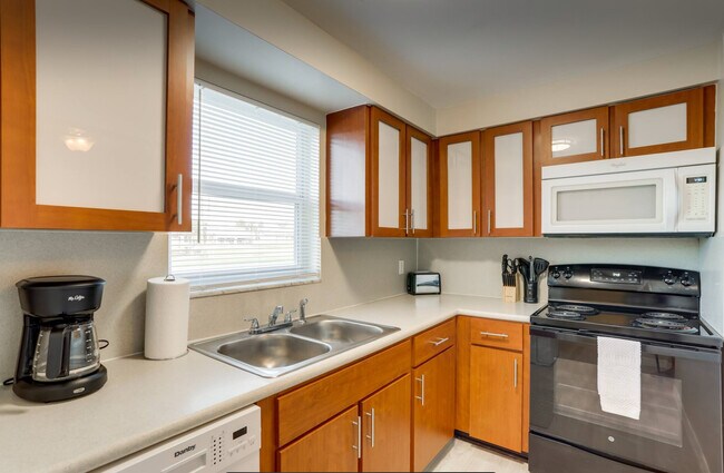 Cocina 2/1 - Redington Retreat