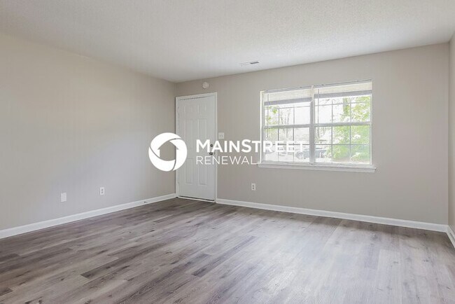 Building Photo - 3 Bedroom Pet-Friendly Home in Durham, NC with Main Street Renewal