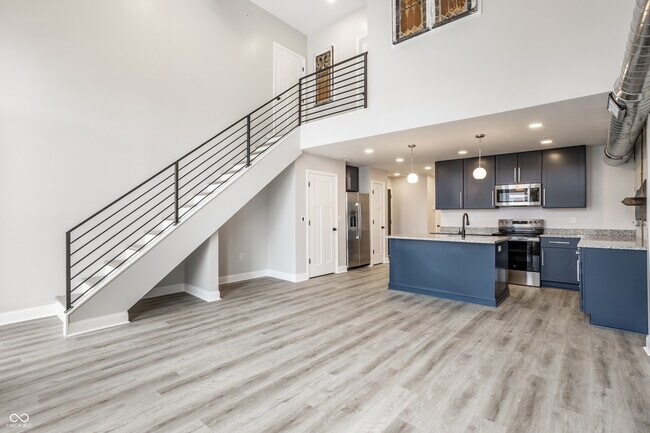 Foto del edificio - 104 W Main St