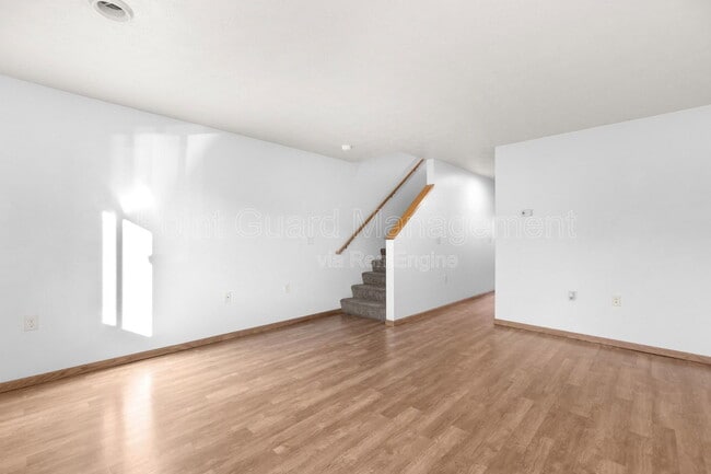 Foto del edificio - 2608 N Career Ave