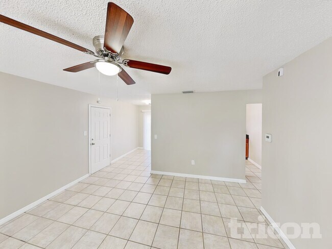 Foto del edificio - 11116 Stafford Ln