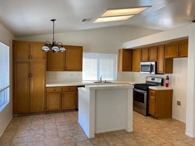 Foto del edificio - West Lancaster 4+2