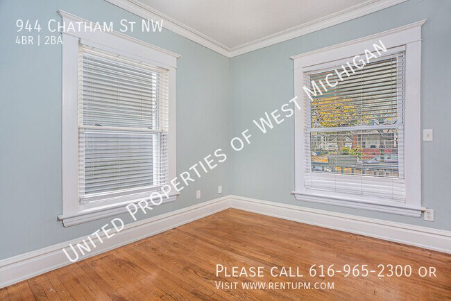 Building Photo - Available Now | 4 Bedroom 2 Bathroom Singl...