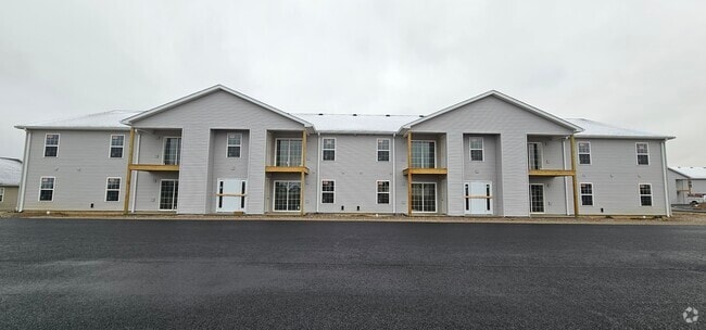 Building Photo - 2039 N Wedgewood Ave