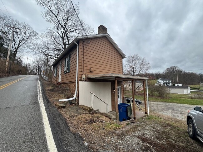 Building Photo - Spring Into Homeownership This April! Looking for a fresh start this Spring?