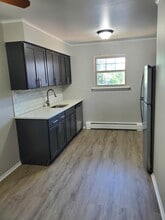 Building Photo - Shrewsbury Arms Apartments