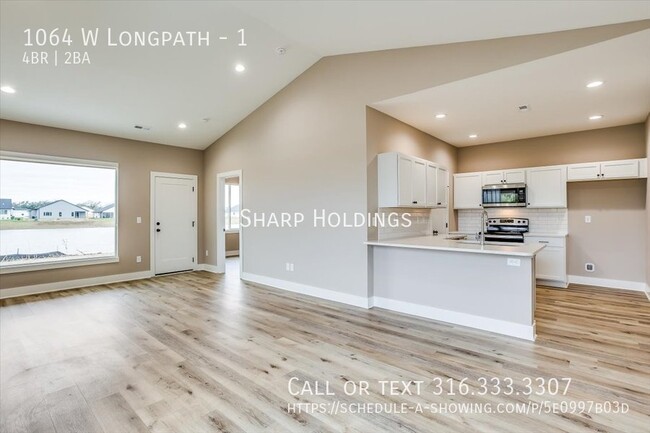 Building Photo - 1064 Longpath