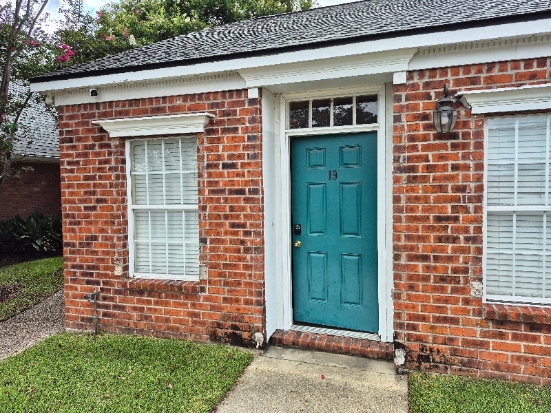 Photo - 152 S Foster Dr (Baton Rouge, LA)