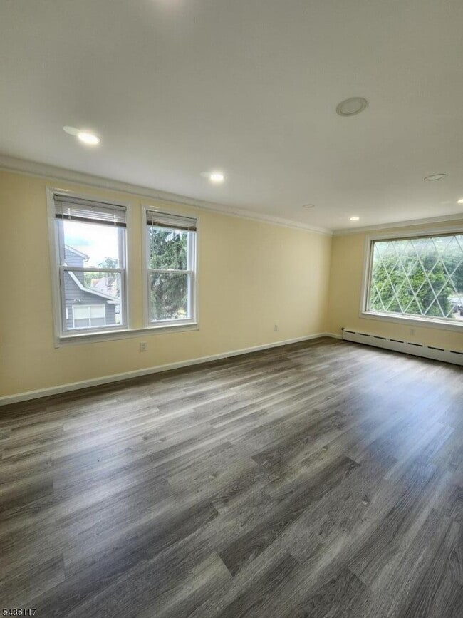 Building Photo - 32 Edisonia Terrace