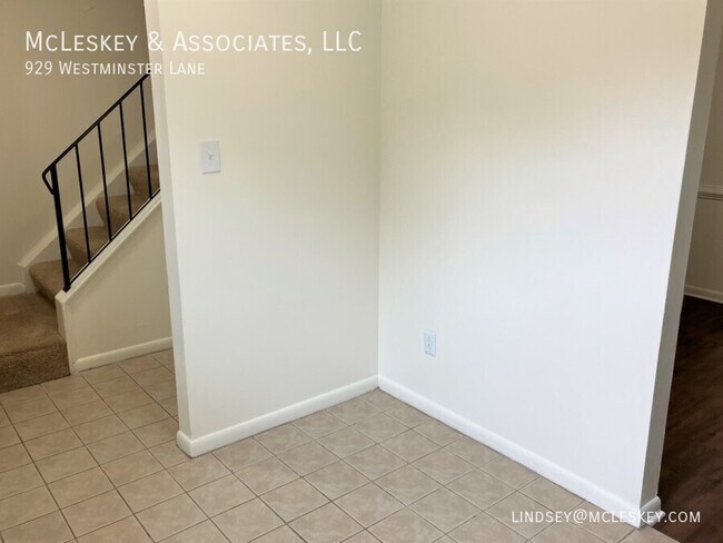 Foto del edificio - 929 Westminster Ln