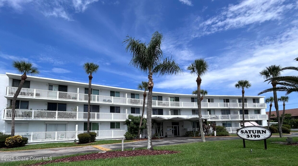 Foto principal - 3190 N Atlantic Ave