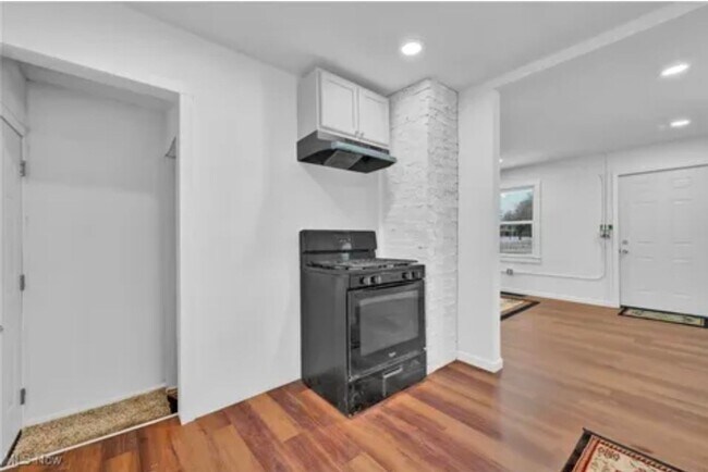 Foto del edificio - 1504 14th St SE