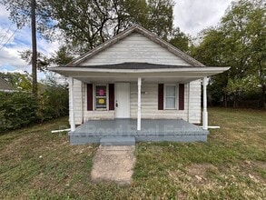 Building Photo - 1109 Oxford State Rd