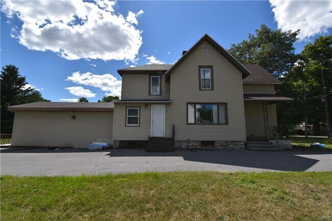 Foto del edificio - 161 W Remington St