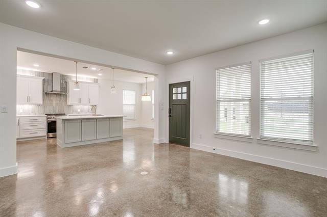 Foto del edificio - 106 Cardinal Wds