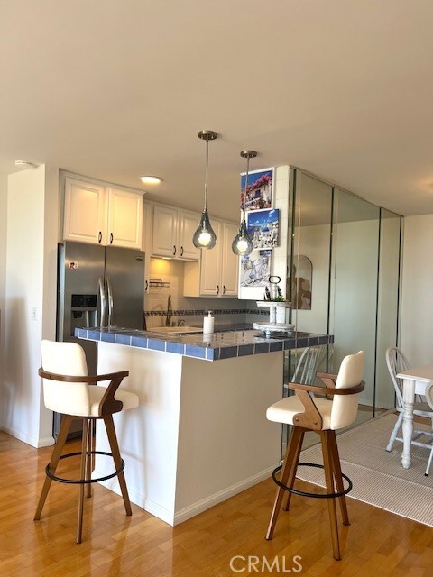 Building Photo - 6526 Ocean Crest Dr