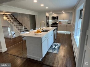 Building Photo - 308 Gwynedd Ave