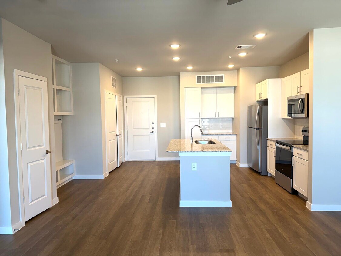 Foto principal - 1700 Daleside Ln