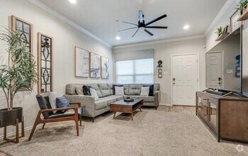 Building Photo - 6806 San Miguel Way