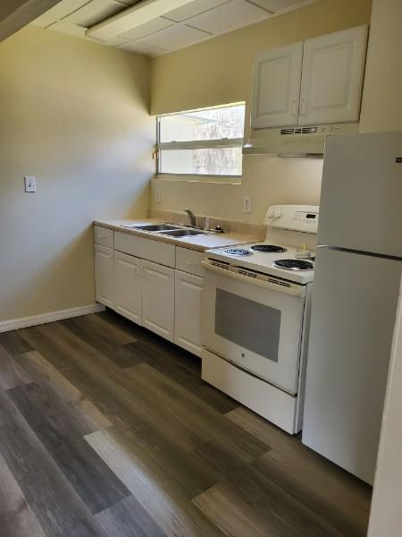 Foto del edificio - 10635 Kim Ln