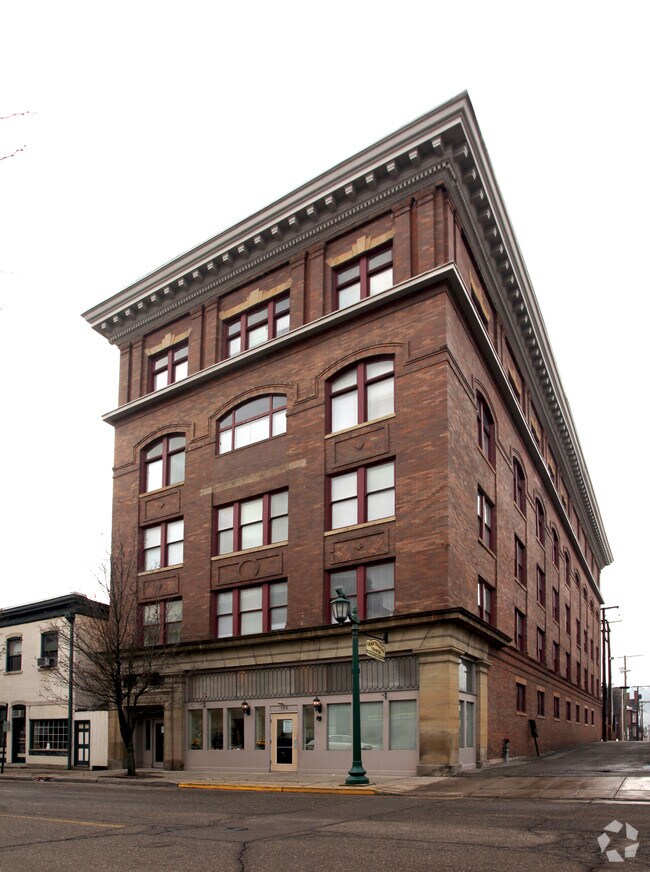 Odd Fellows Temple Apartments East Liverpool Oh Primary Photo Odd Fellows Temple Apartments