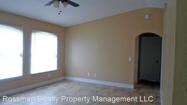 Foto del edificio - 3 br, 2 bath House - 1217 Wells Ave