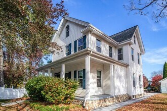 Building Photo - 33 Dunbar St