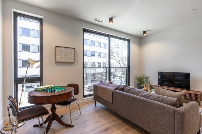 Foto del edificio - 1712 Oak Ave