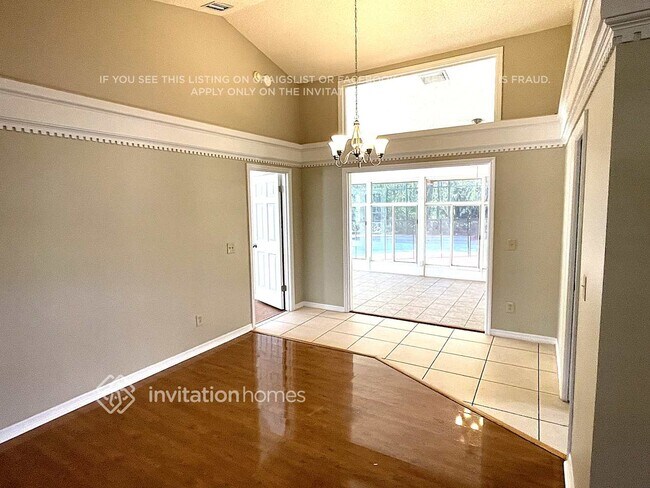 Foto del edificio - 842 Shriver Cir