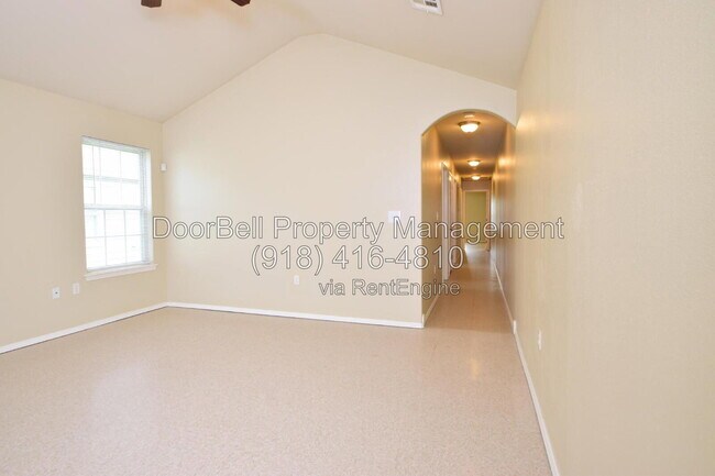 Foto del edificio - 6009 S Madison Pl
