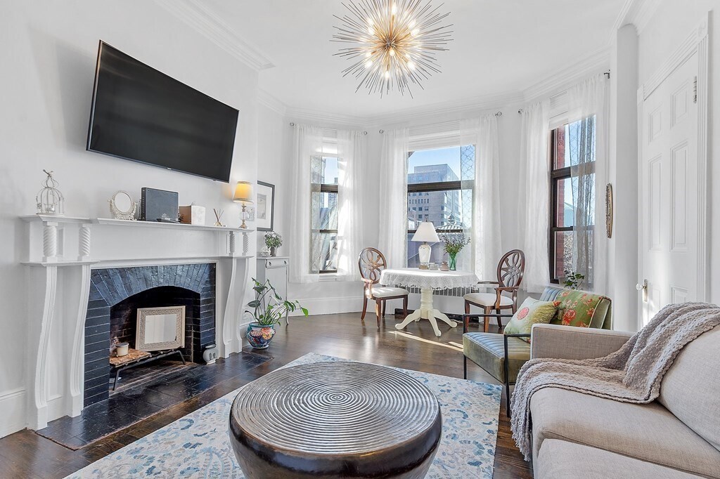 271 Dartmouth St Unit 4H, Boston, MA 02116 Apartment for Rent in Boston, MA