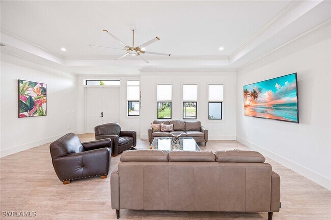 Building Photo - 18457 Royal Hammock Blvd