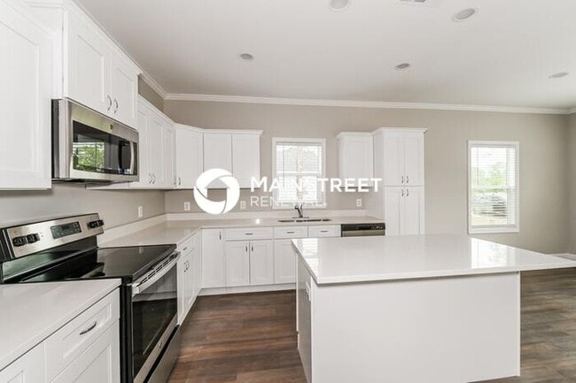Foto del edificio - 4 Bedroom Pet-Friendly Home in Lehigh Acre...