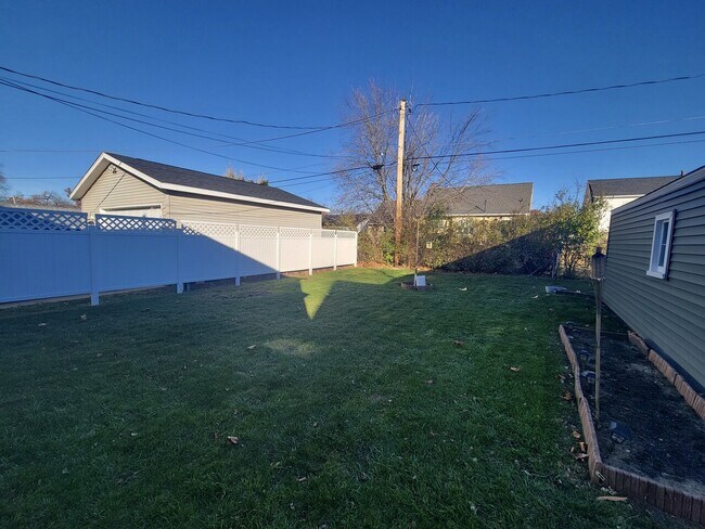 Foto del edificio - 1120 24th St. SE