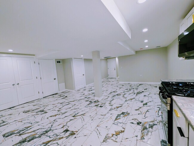 Foto del edificio - 41 W 14th Pl