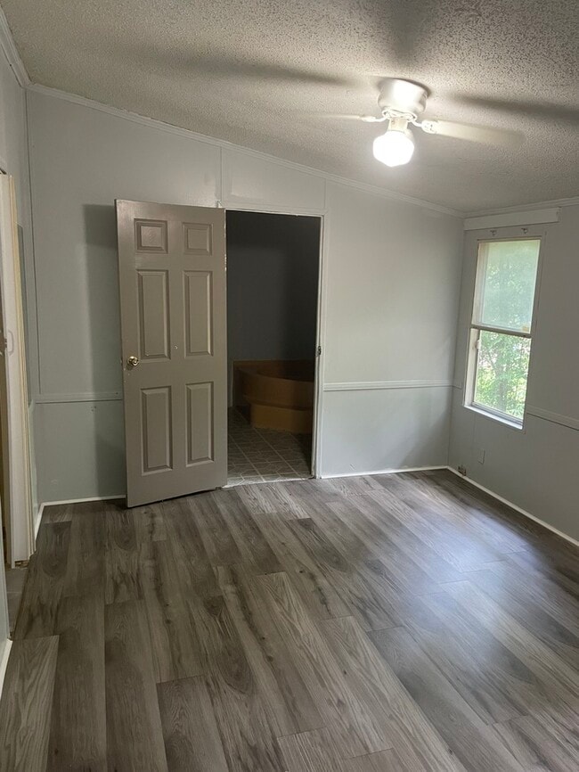 Photo - Great Location! House