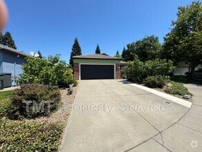 Building Photo - 301 Brimfield Ct