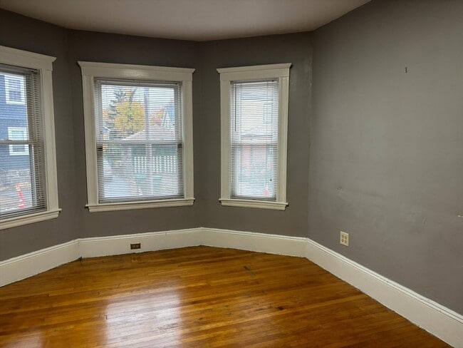 Foto del edificio - 250 Arlington St