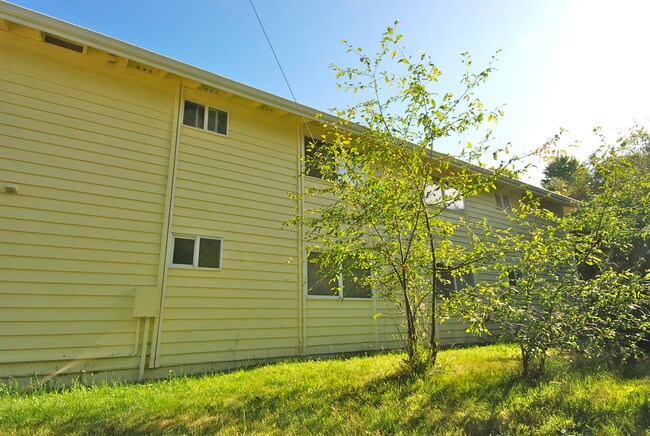 Building Photo - 1101 S Woodlawn St